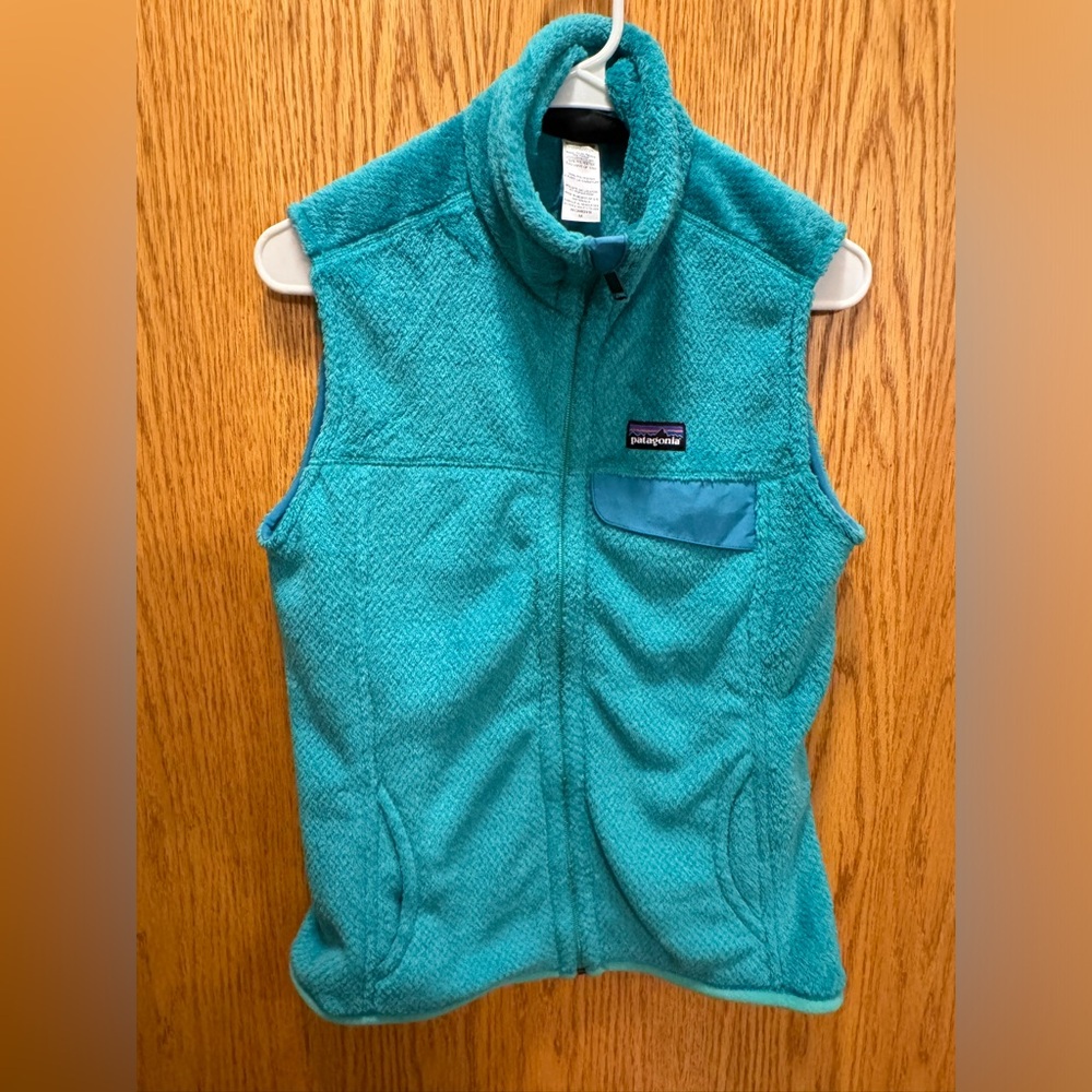 Patagonia women’s' Blue/turquoise Fleece Vest